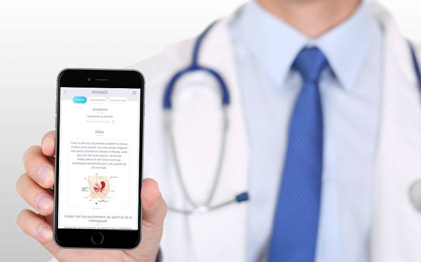 kiné qui utilise l'application pour conseiller ses patientes sur le périnée