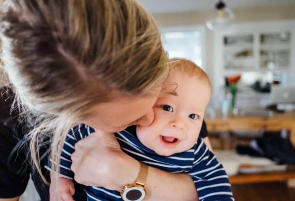 Maman et bébé rééducation du périnée après accouchement