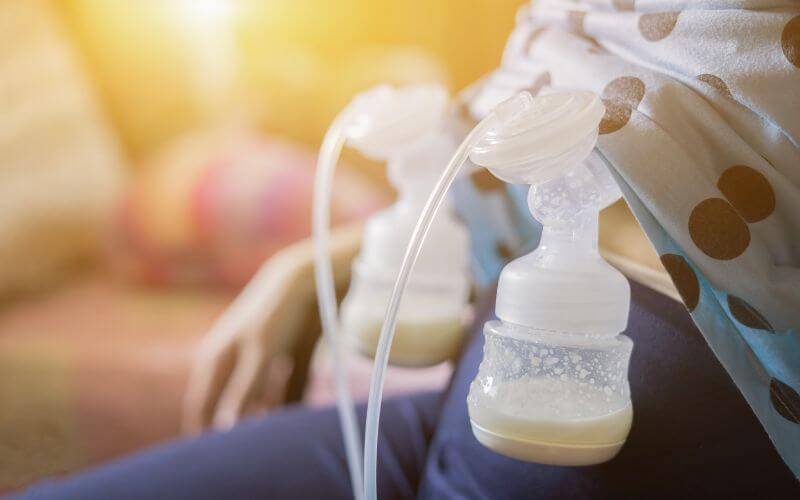 hospital-grade breast pump with wires