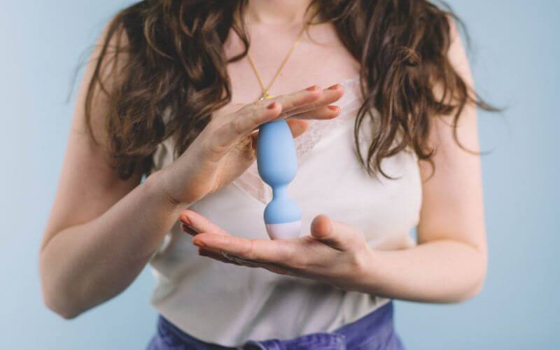 rééduquer son périnée avec l'appareil de biofeedback emy