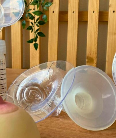 Wie bestimmt man die richtige Brusthaubengröße für seine Milchpumpe?