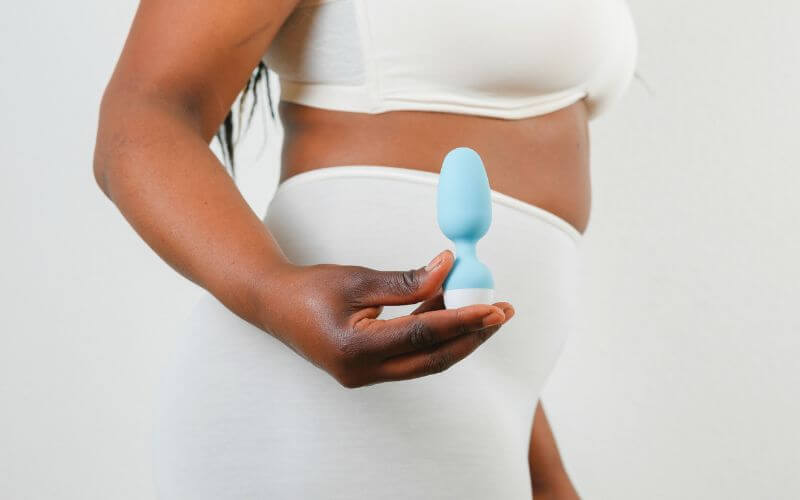 rééduquer son périnée en post partum avec emy